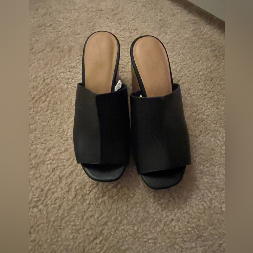 Black Chunky Heels
